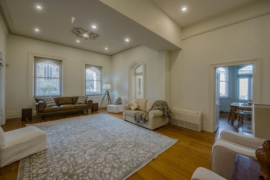 Roxburgh House Apartments - Hobart Cbd Екстериор снимка